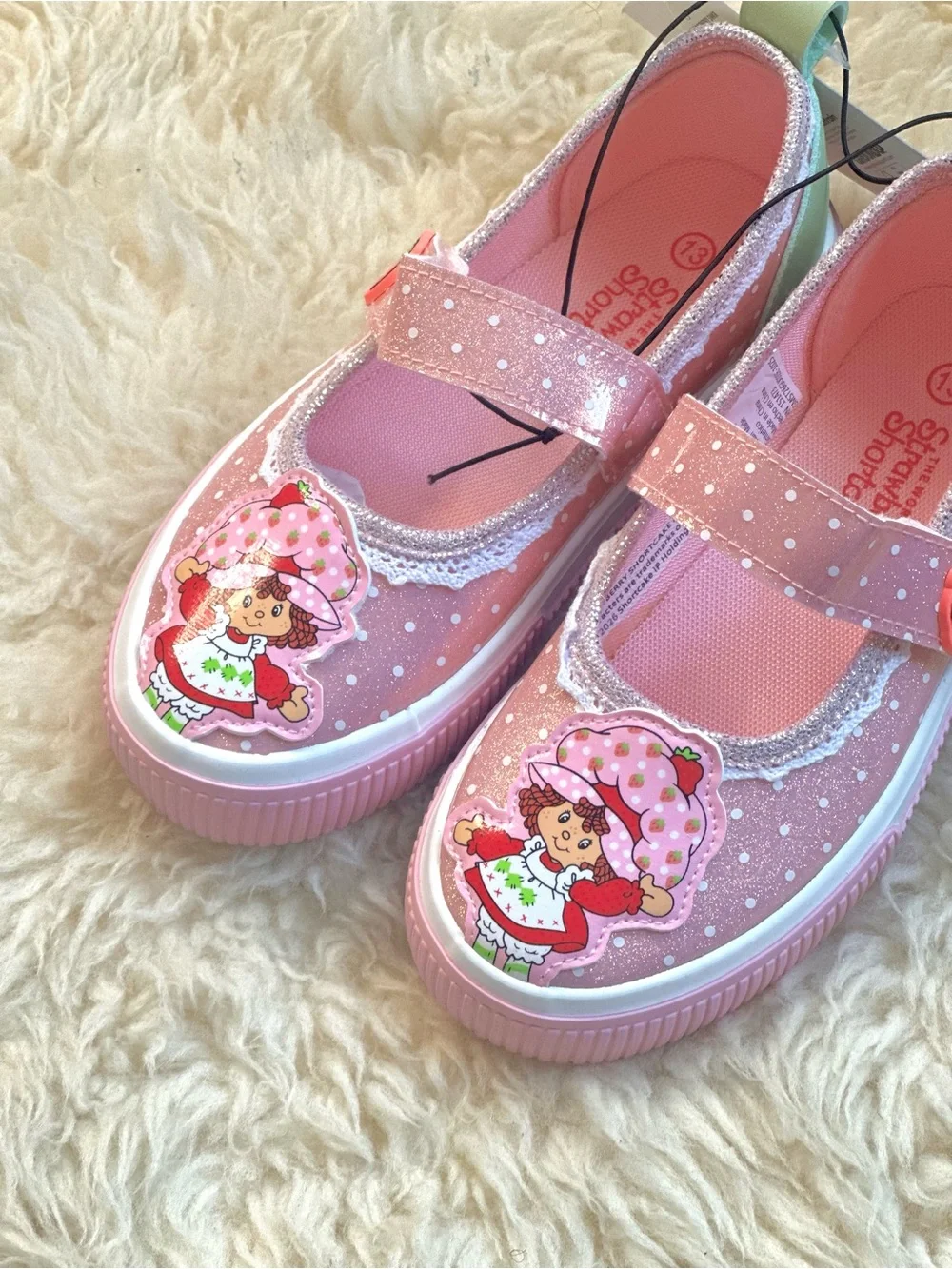 Girls Strawberry Shortcake Pink Mary Jane Shoes Size 13